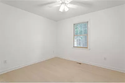 319 Westridge Drive, Burlington, NC 27215 - Photo 15