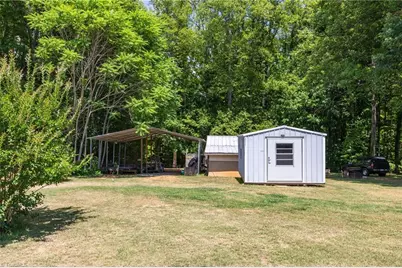 3213 Nc Highway 14, Reidsville, NC 27320 - Photo 31