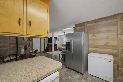 3213 Nc Highway 14, Reidsville, NC 27320 - Photo 15