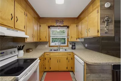 3213 Nc Highway 14, Reidsville, NC 27320 - Photo 13