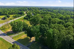 3221 Settle Bridge Rd, Stoneville, NC 27048 - Photo 31