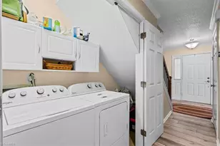 2418 Quaker Landing Rd, Greensboro, NC 27455 - Photo 23