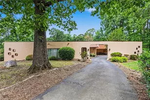 5427 Tallwood Estates Dr, Thomasville, NC 27360 - Photo 3