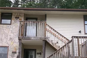 944 S Ridge Ct, Winston-Salem, NC 27107 - Photo 1