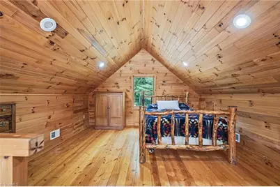 605 Valley View Drive, Purlear, NC 28665 - Photo 15