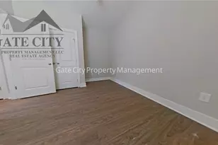 306 Oakwood St, High Point, NC 27262 - Photo 5