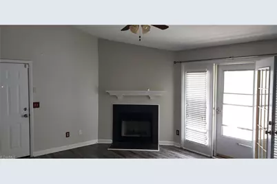 803-E Moultrie Court #E, Greensboro, NC 27409 - Photo 3