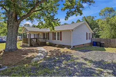 1551 Pecan Lane, Kernersville, NC 27284 - Photo 3