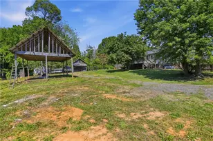 1551 Pecan Ln, Kernersville, NC 27284 - Photo 23