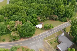 210 Oak Grove Rd, Elkin, NC 28621 - Photo 11