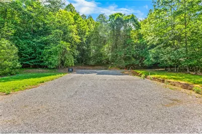 157 Buttercup Lane, Ararat, NC 27007 - Photo 7