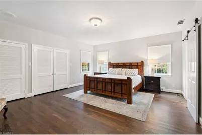 706 W Cornwallis Drive, Greensboro, NC 27408 - Photo 21