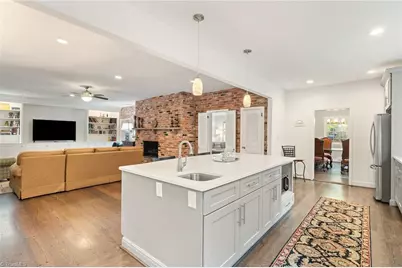 706 W Cornwallis Drive, Greensboro, NC 27408 - Photo 11