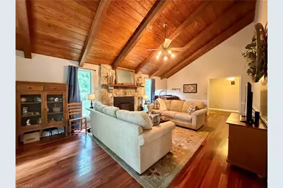 2224 E Old US Highway 421, Yadkinville, NC 27055 - Photo 5