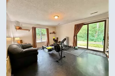 2224 E Old US Highway 421, Yadkinville, NC 27055 - Photo 29