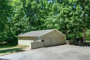 4501 Kendale Rd, High Point, NC 27265 - Photo 31