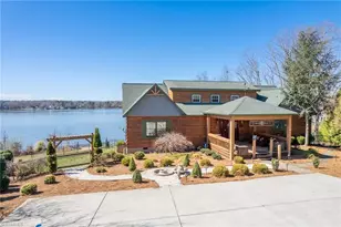 423 N Shore Dr, Lexington, NC 27292 - Photo 11