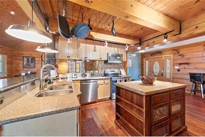 423 N Shore Drive, Lexington, NC 27292 - Photo 25