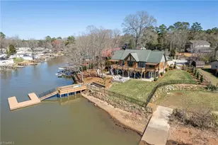 423 N Shore Dr, Lexington, NC 27292 - Photo 7