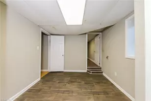 1901 N Dunleith Ave, Winston-Salem, NC 27105 - Photo 11