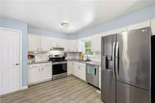 4810 Hemphill Dr, Winston-Salem, NC 27105 - Photo 11