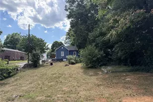 2422 Lucille St, Winston-Salem, NC 27127 - Photo 11