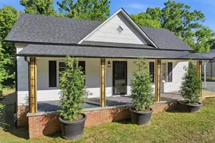 1253 Carolina St, Graham, NC 27349 - Photo 1