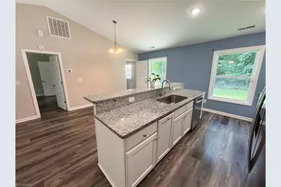 1 Lambeth Drive, Thomasville, NC 27360 - Photo 7