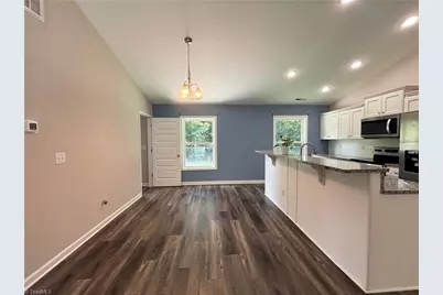 1 Lambeth Drive, Thomasville, NC 27360 - Photo 9