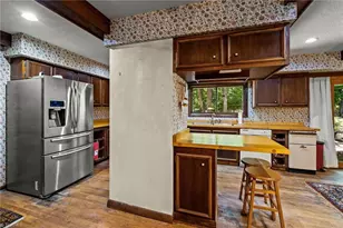 5718 Oak Tree Rd, Greensboro, NC 27455 - Photo 5