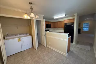 607 Westpark Ct, Winston-Salem, NC 27103 - Photo 11