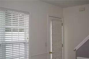 484 Dunwood Dr, High Point, NC 27265 - Photo 5