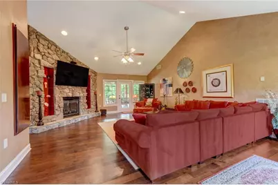 8106 Breezy Hill Drive, Browns Summit, NC 27214 - Photo 5