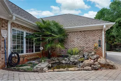 8106 Breezy Hill Drive, Browns Summit, NC 27214 - Photo 31