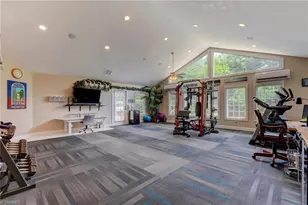 8106 Breezy Hill Dr, Browns Summit, NC 27214 - Photo 23