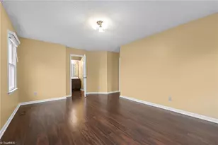 6721 River Hills Dr, Greensboro, NC 27410 - Photo 29