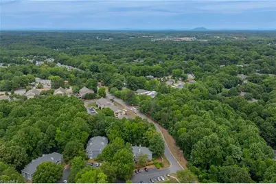 310 Meadows Circle, Winston-Salem, NC 27104 - Photo 31
