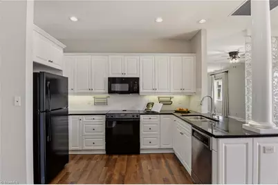 851 4th Street #20, Winston-Salem, NC 27101 - Photo 5