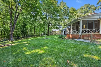 3901 Woodview Drive, Winston-Salem, NC 27106 - Photo 25
