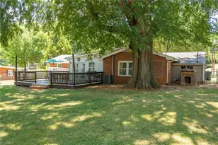 650 Highland Park Dr, Eden, NC 27288 - Photo 33