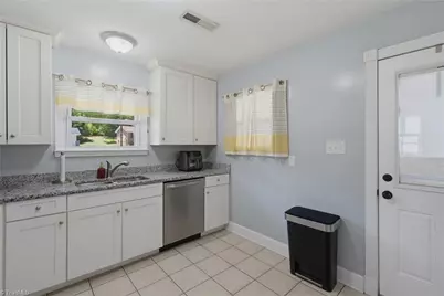 650 Highland Park Drive, Eden, NC 27288 - Photo 17