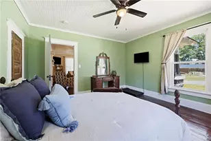 807 E Guilford St, Thomasville, NC 27360 - Photo 11