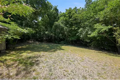 807 E Guilford Street, Thomasville, NC 27360 - Photo 25