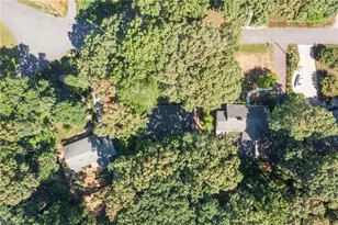 1011 Huntingdon Rd, Winston-Salem, NC 27104 - Photo 37