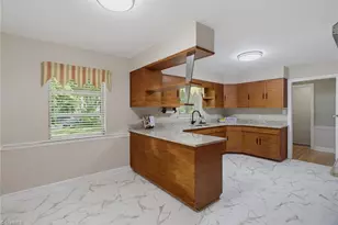 1011 Huntingdon Rd, Winston-Salem, NC 27104 - Photo 7
