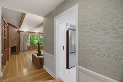 1011 Huntingdon Road, Winston-Salem, NC 27104 - Photo 5