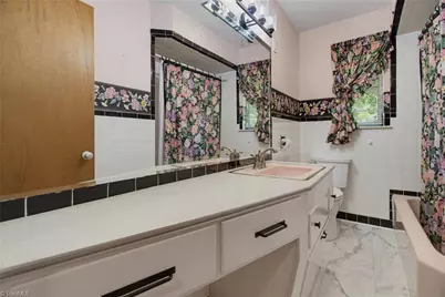 1011 Huntingdon Road, Winston-Salem, NC 27104 - Photo 23
