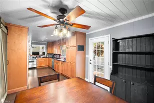 851 Holloway Church Rd, Lexington, NC 27292 - Photo 11