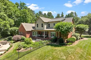 350 Abbotts Crossing, High Point, NC 27265 - Photo 9