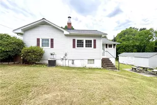 215 Clifton St, Eden, NC 27288 - Photo 21